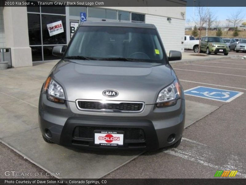 Titanium Gray / Black Soul Logo Cloth 2010 Kia Soul +