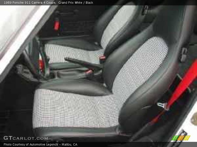 Grand Prix White / Black 1989 Porsche 911 Carrera 4 Coupe