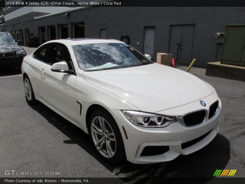 Front 3/4 View of 2014 4 Series 428i xDrive Coupe