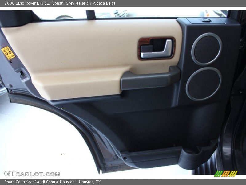Bonatti Grey Metallic / Alpaca Beige 2006 Land Rover LR3 SE