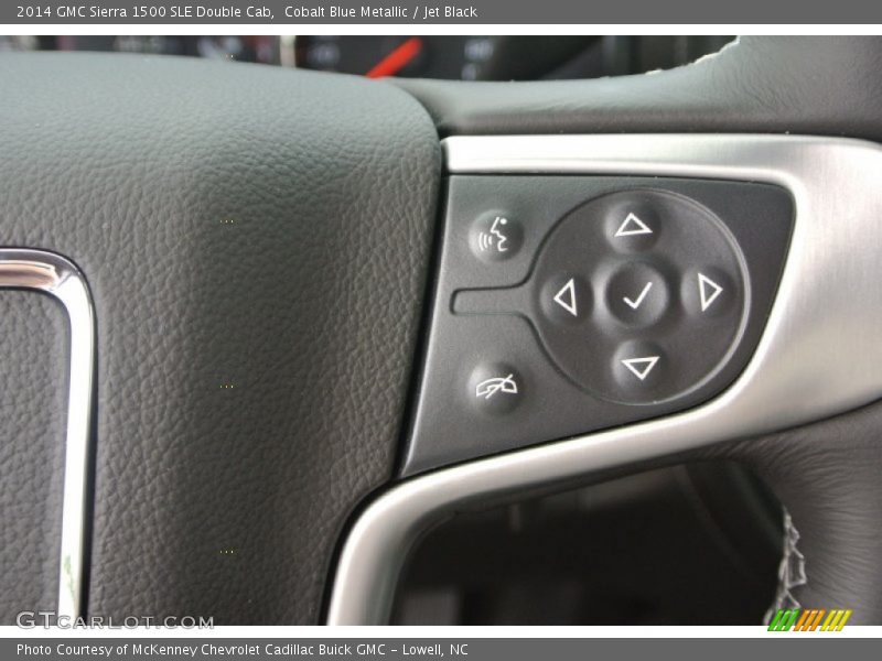 Controls of 2014 Sierra 1500 SLE Double Cab