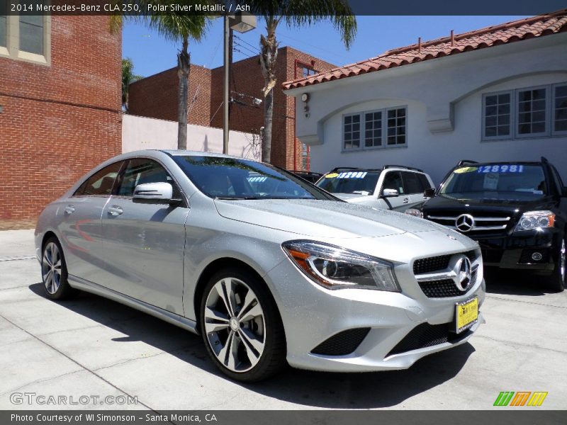 Polar Silver Metallic / Ash 2014 Mercedes-Benz CLA 250