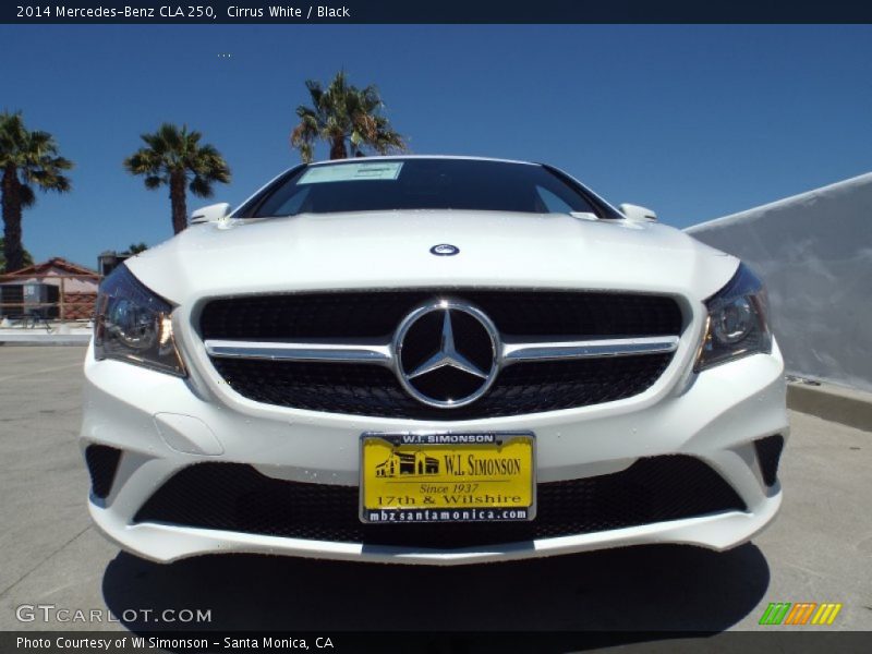 Cirrus White / Black 2014 Mercedes-Benz CLA 250