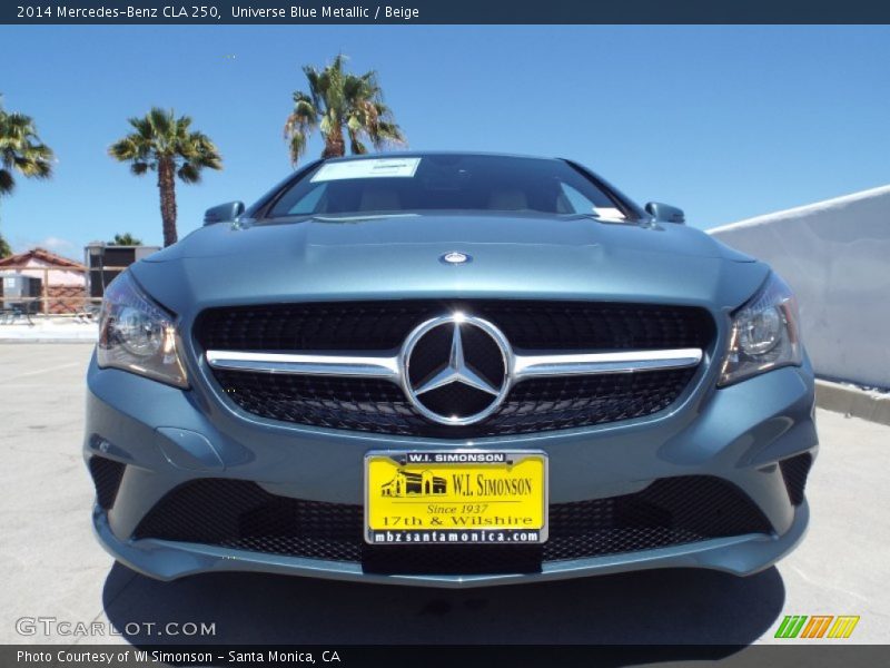 Universe Blue Metallic / Beige 2014 Mercedes-Benz CLA 250
