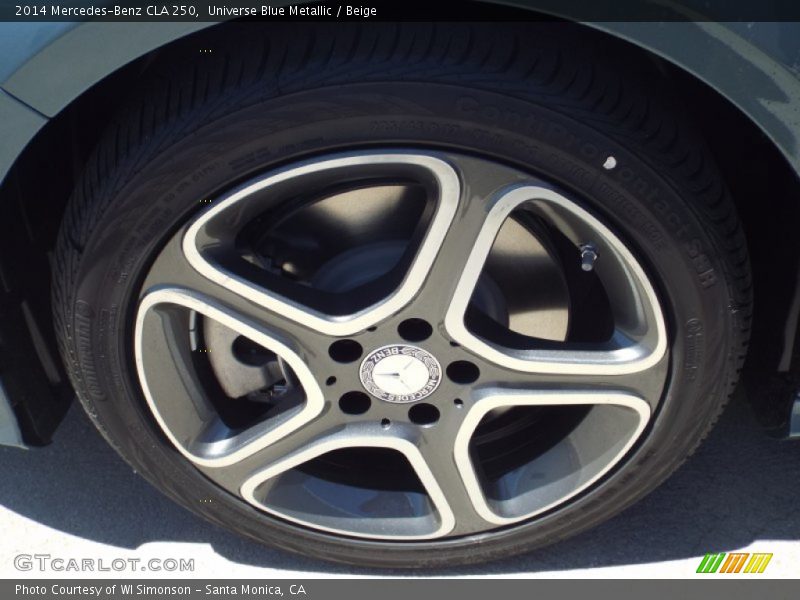 Universe Blue Metallic / Beige 2014 Mercedes-Benz CLA 250