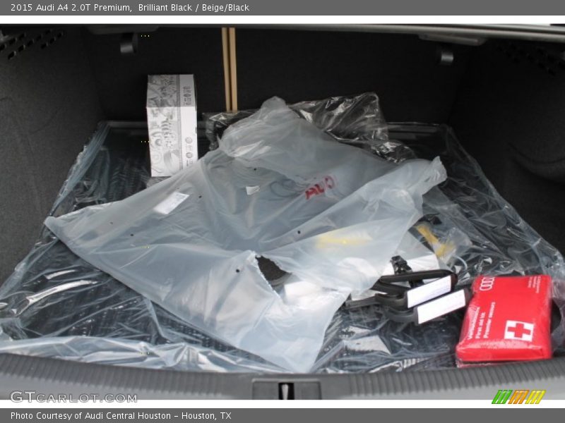 Brilliant Black / Beige/Black 2015 Audi A4 2.0T Premium