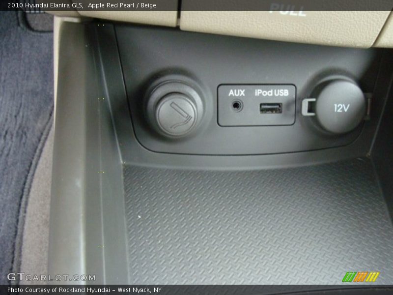 Apple Red Pearl / Beige 2010 Hyundai Elantra GLS