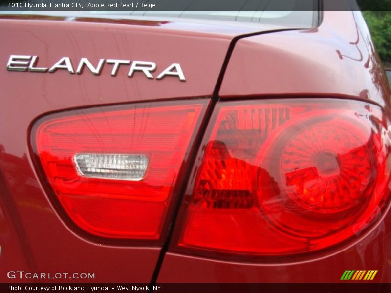 Apple Red Pearl / Beige 2010 Hyundai Elantra GLS