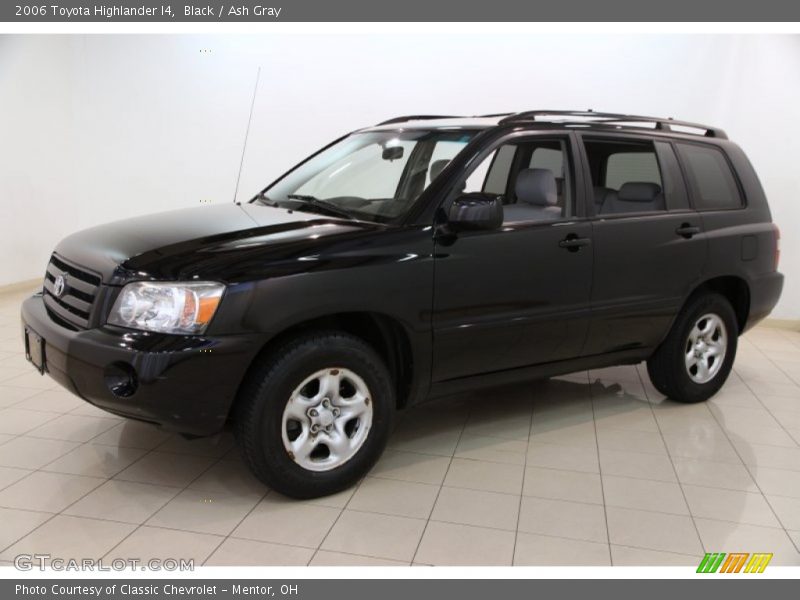 Front 3/4 View of 2006 Highlander I4