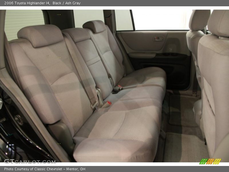 Rear Seat of 2006 Highlander I4