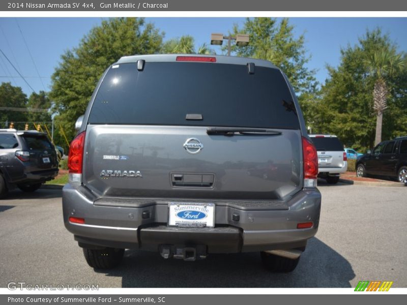 Gun Metallic / Charcoal 2014 Nissan Armada SV 4x4