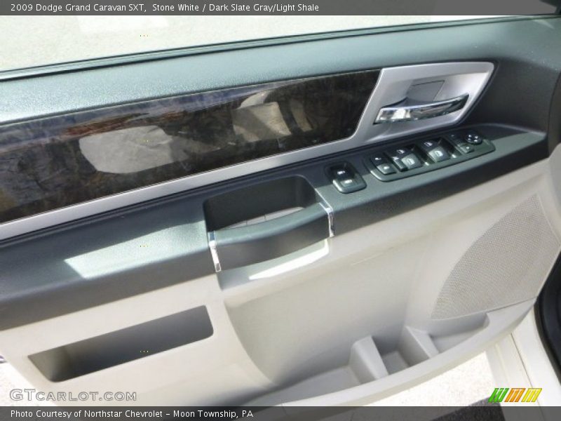 Stone White / Dark Slate Gray/Light Shale 2009 Dodge Grand Caravan SXT