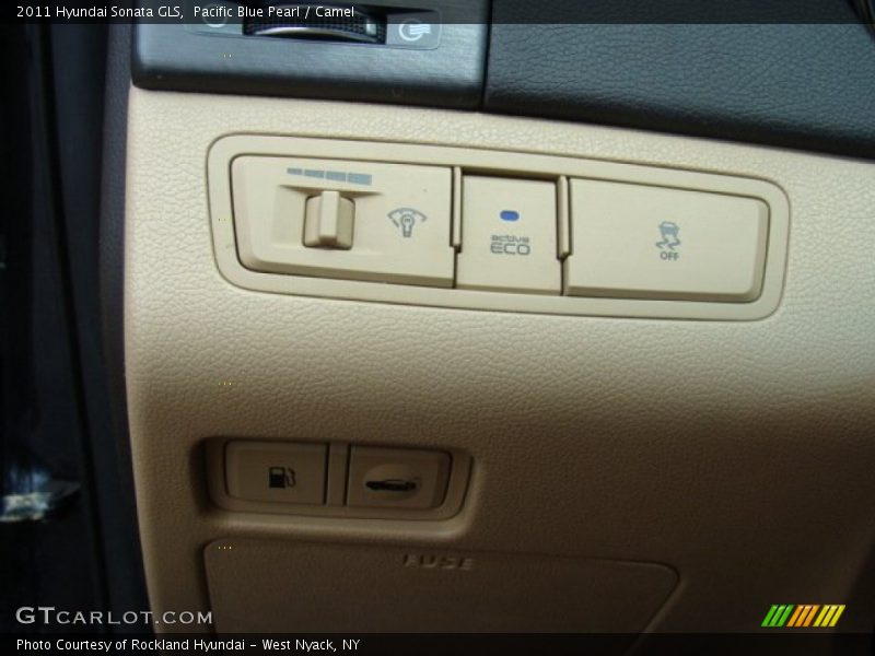 Pacific Blue Pearl / Camel 2011 Hyundai Sonata GLS