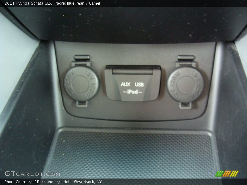 Pacific Blue Pearl / Camel 2011 Hyundai Sonata GLS