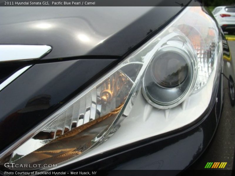 Pacific Blue Pearl / Camel 2011 Hyundai Sonata GLS