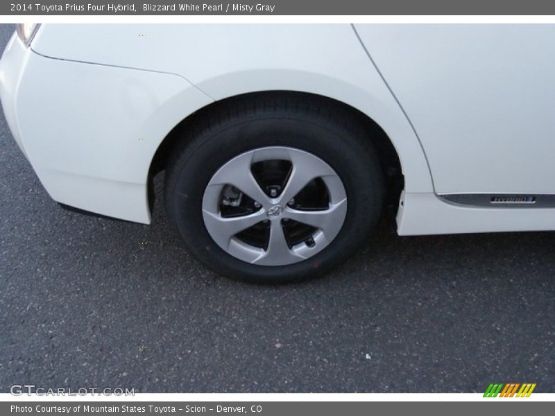 Blizzard White Pearl / Misty Gray 2014 Toyota Prius Four Hybrid