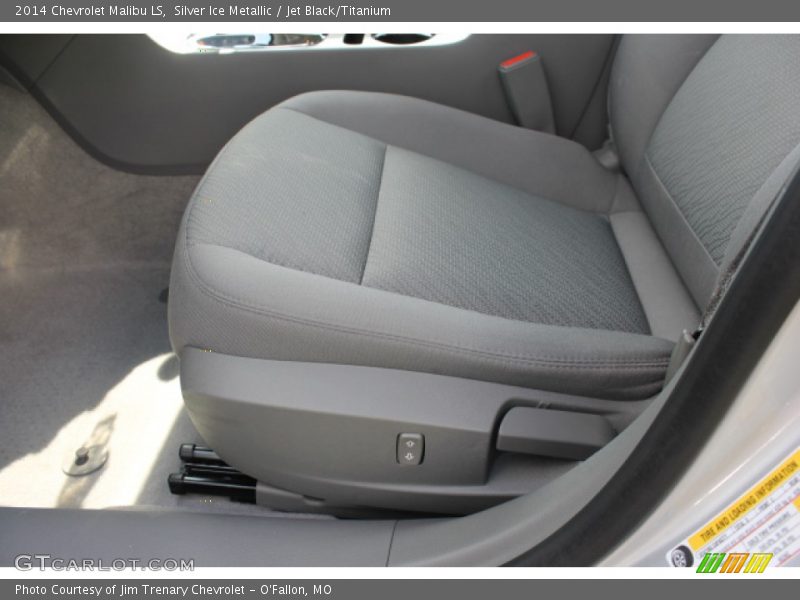 Silver Ice Metallic / Jet Black/Titanium 2014 Chevrolet Malibu LS
