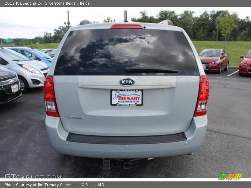 Silverstone Beige / Beige 2012 Kia Sedona LX