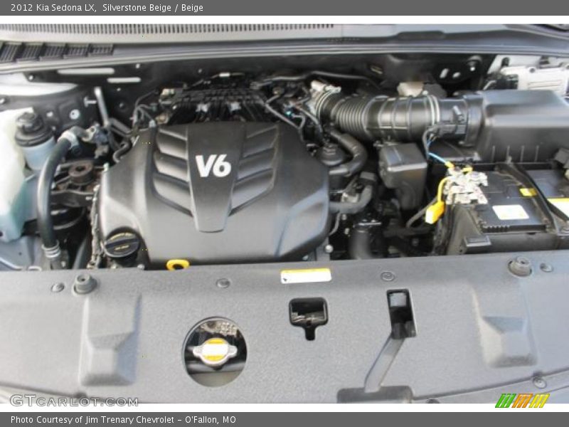 Silverstone Beige / Beige 2012 Kia Sedona LX