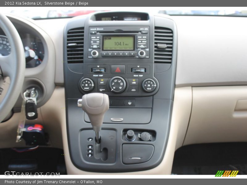 Silverstone Beige / Beige 2012 Kia Sedona LX