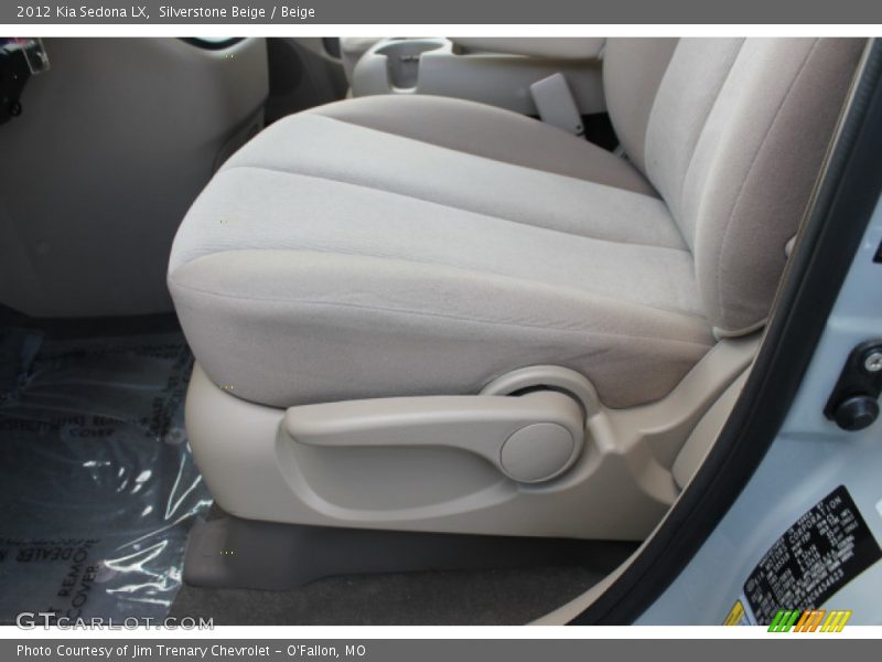 Silverstone Beige / Beige 2012 Kia Sedona LX