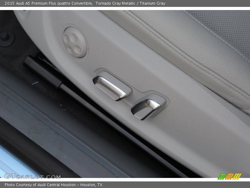 Controls of 2015 A5 Premium Plus quattro Convertible