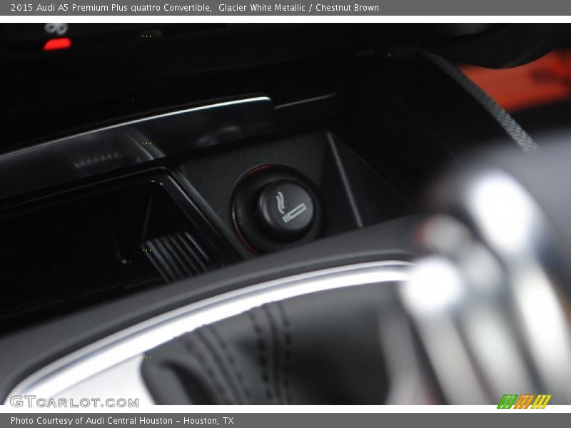 Glacier White Metallic / Chestnut Brown 2015 Audi A5 Premium Plus quattro Convertible