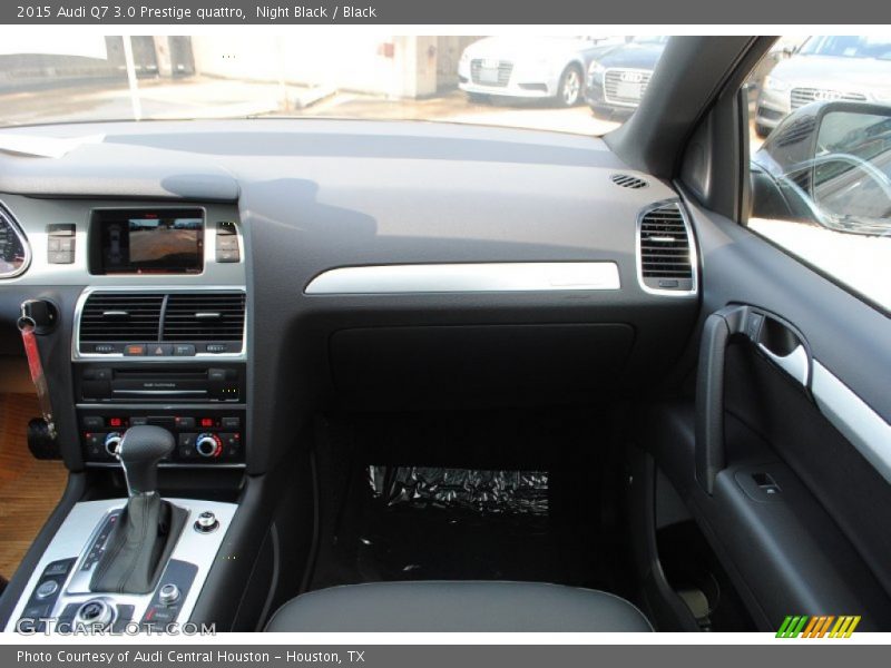 Night Black / Black 2015 Audi Q7 3.0 Prestige quattro