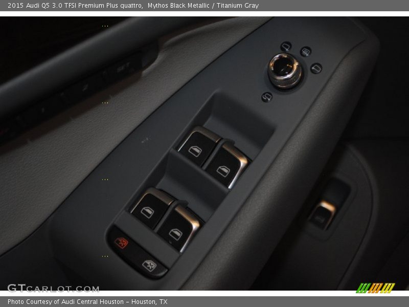 Mythos Black Metallic / Titanium Gray 2015 Audi Q5 3.0 TFSI Premium Plus quattro
