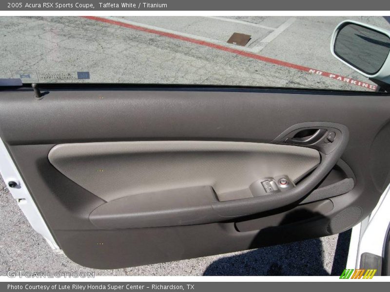 Taffeta White / Titanium 2005 Acura RSX Sports Coupe
