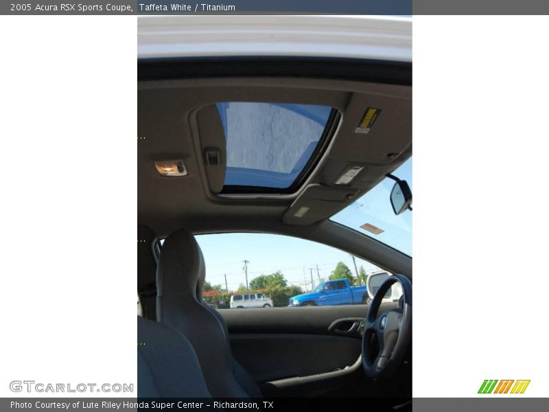 Taffeta White / Titanium 2005 Acura RSX Sports Coupe