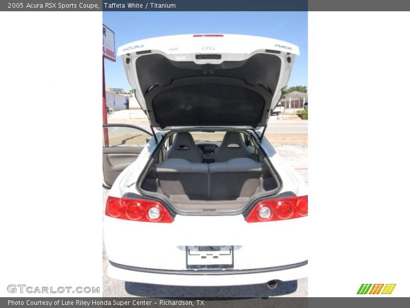 Taffeta White / Titanium 2005 Acura RSX Sports Coupe
