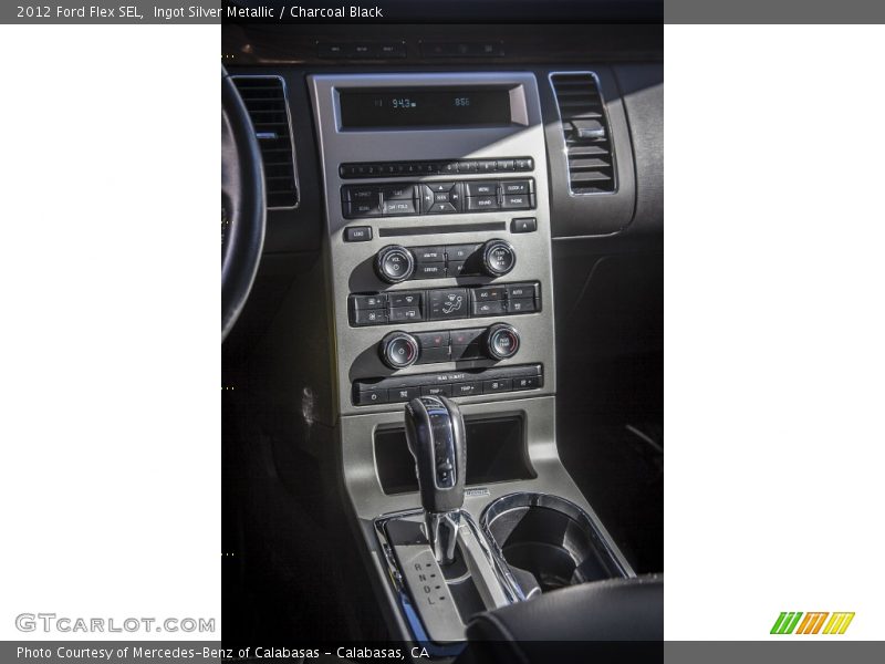 Ingot Silver Metallic / Charcoal Black 2012 Ford Flex SEL