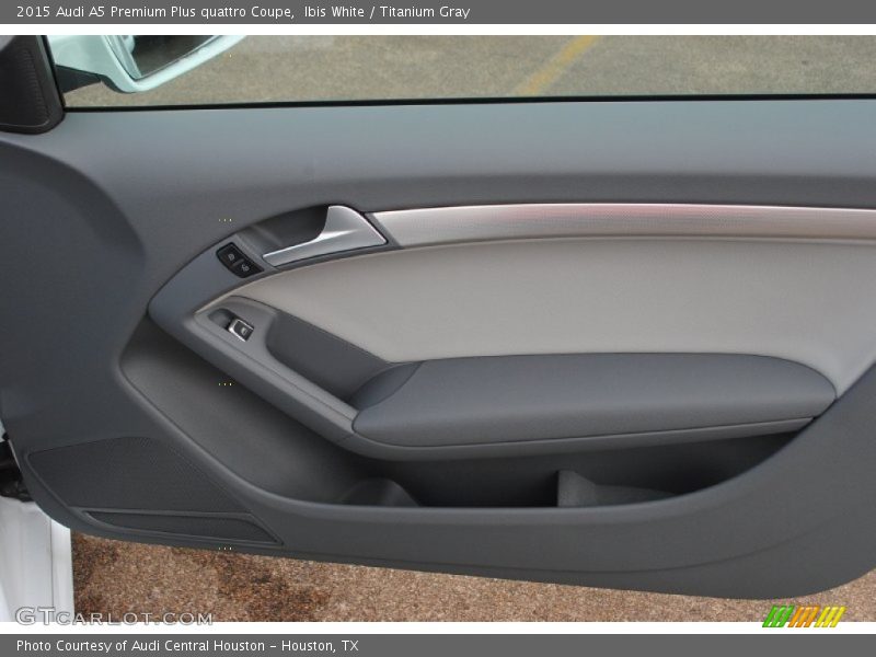 Door Panel of 2015 A5 Premium Plus quattro Coupe