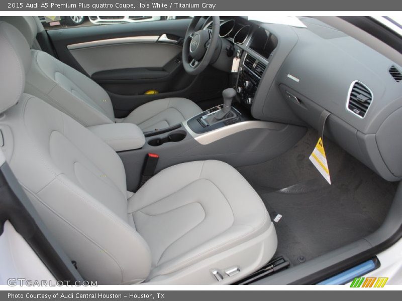 Front Seat of 2015 A5 Premium Plus quattro Coupe