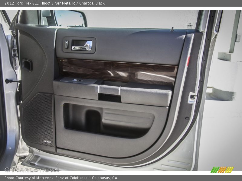 Ingot Silver Metallic / Charcoal Black 2012 Ford Flex SEL