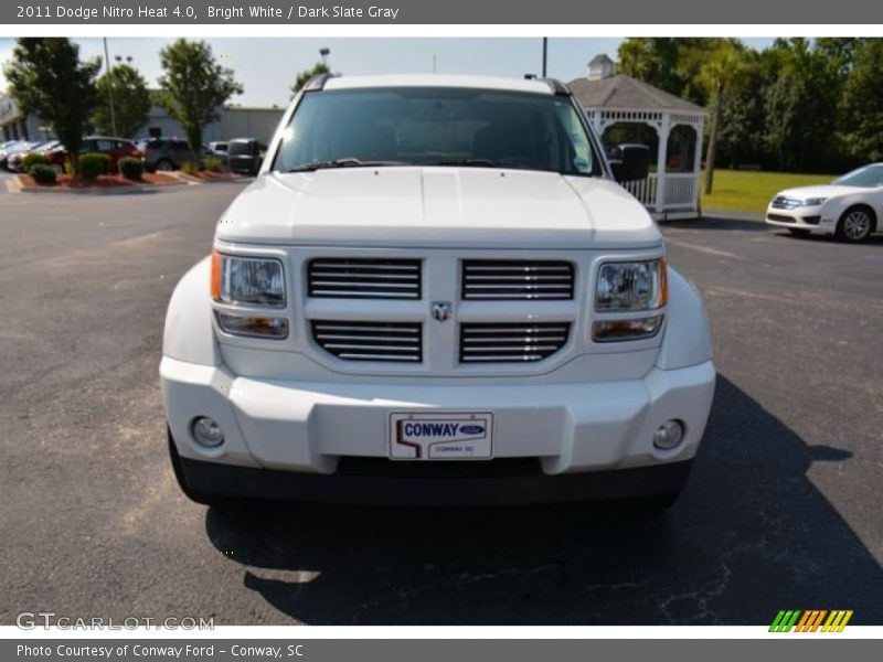 Bright White / Dark Slate Gray 2011 Dodge Nitro Heat 4.0