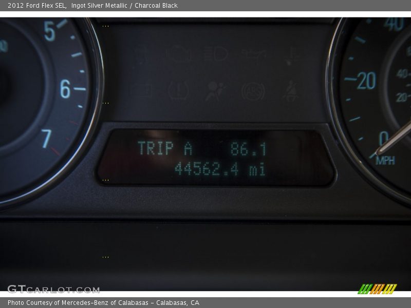 Ingot Silver Metallic / Charcoal Black 2012 Ford Flex SEL