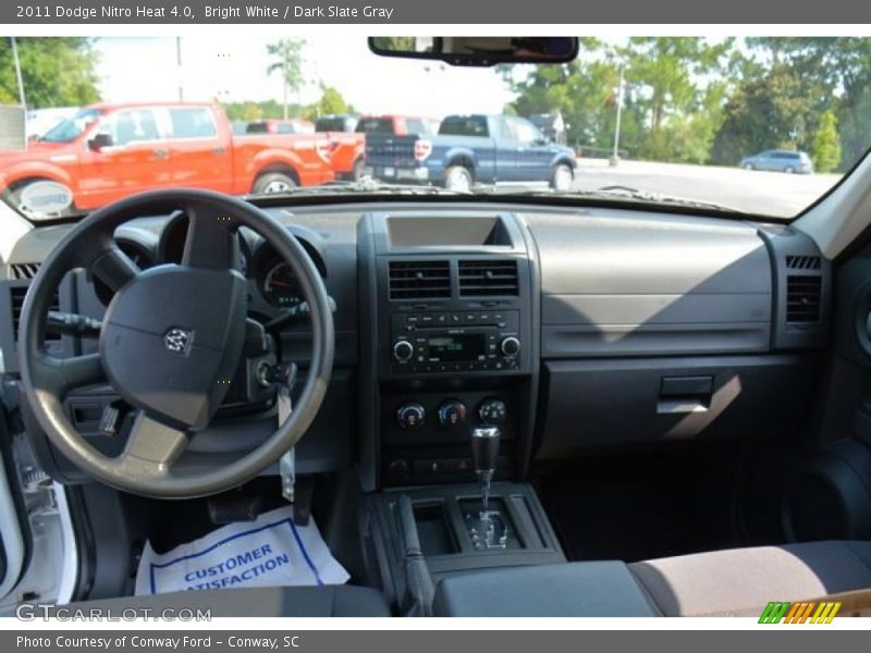Bright White / Dark Slate Gray 2011 Dodge Nitro Heat 4.0