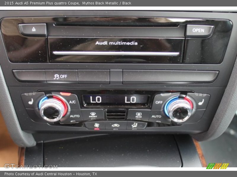 Controls of 2015 A5 Premium Plus quattro Coupe