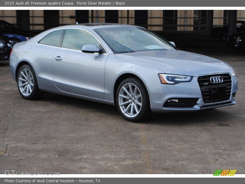 Front 3/4 View of 2015 A5 Premium quattro Coupe