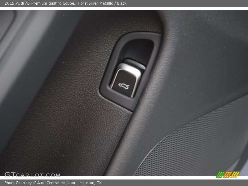 Floret Silver Metallic / Black 2015 Audi A5 Premium quattro Coupe