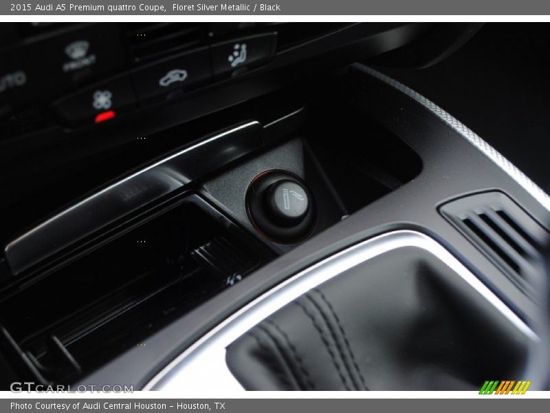 Floret Silver Metallic / Black 2015 Audi A5 Premium quattro Coupe