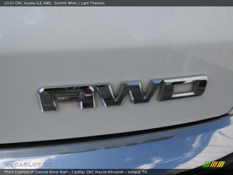 Summit White / Light Titanium 2010 GMC Acadia SLE AWD