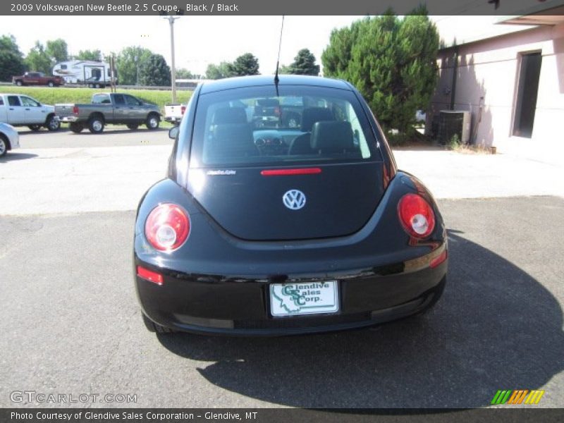 Black / Black 2009 Volkswagen New Beetle 2.5 Coupe