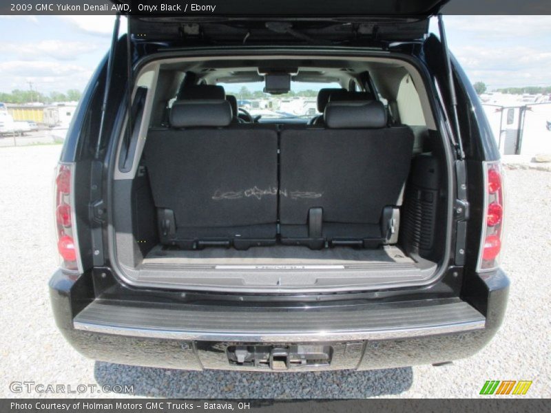 Onyx Black / Ebony 2009 GMC Yukon Denali AWD