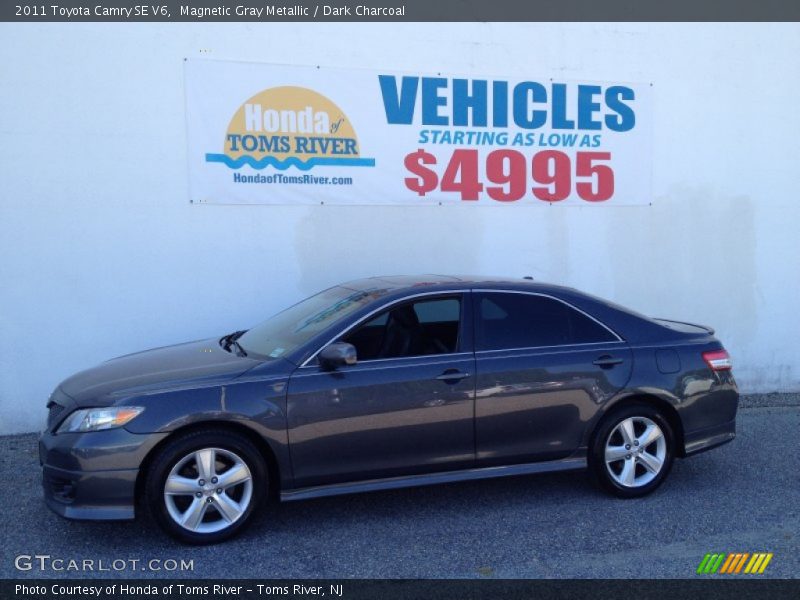 Magnetic Gray Metallic / Dark Charcoal 2011 Toyota Camry SE V6