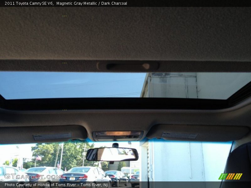 Magnetic Gray Metallic / Dark Charcoal 2011 Toyota Camry SE V6