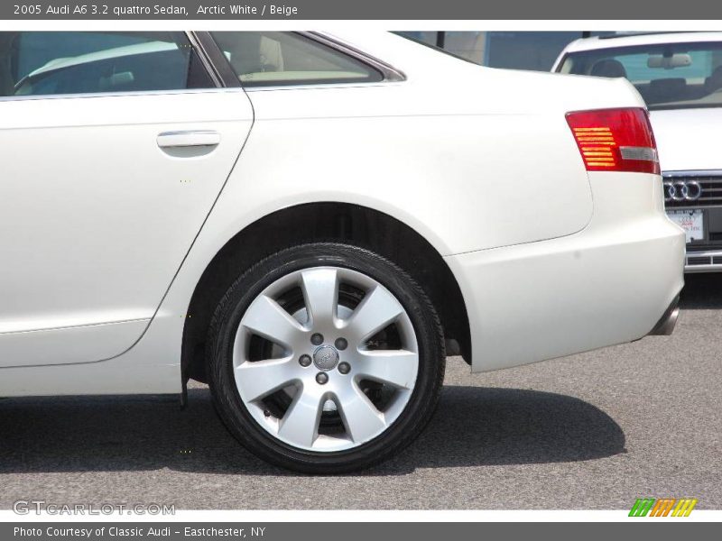 Arctic White / Beige 2005 Audi A6 3.2 quattro Sedan