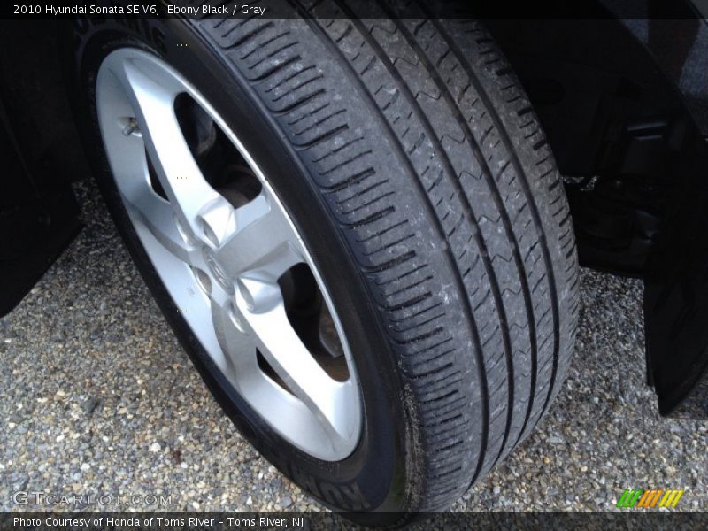 Ebony Black / Gray 2010 Hyundai Sonata SE V6